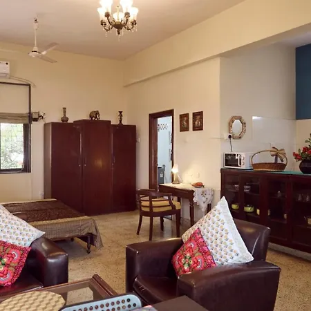 Bombay Bliss By The Sea Apartment